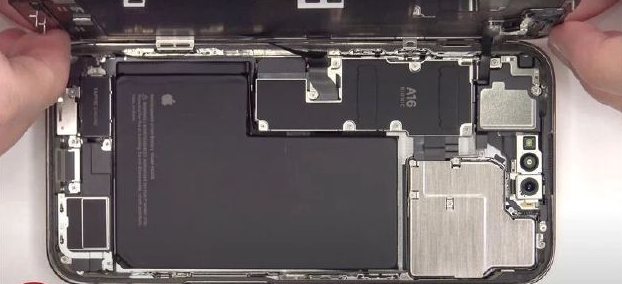 东营苹果14维修分享看iPhone 14 Pro Max拆解 